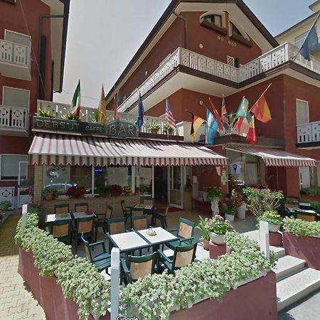 Hotel Malibran Lido di Jesolo Exterior photo